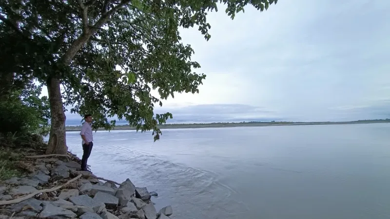 Kokilamukh Riverbank picnic place in Assam